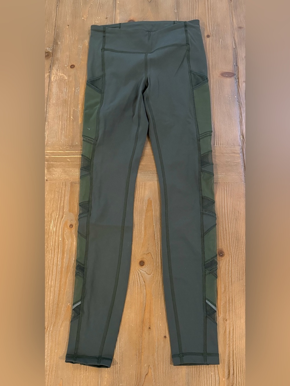 lululemon athletica Dark Green Mesh-Panel Leggings